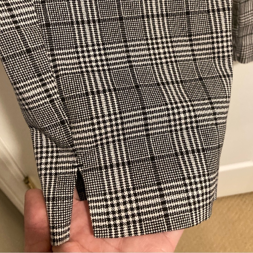 Old Navy Women’s Slacks Pants Black Plaid Sz. 14 - Picture 6 of 7